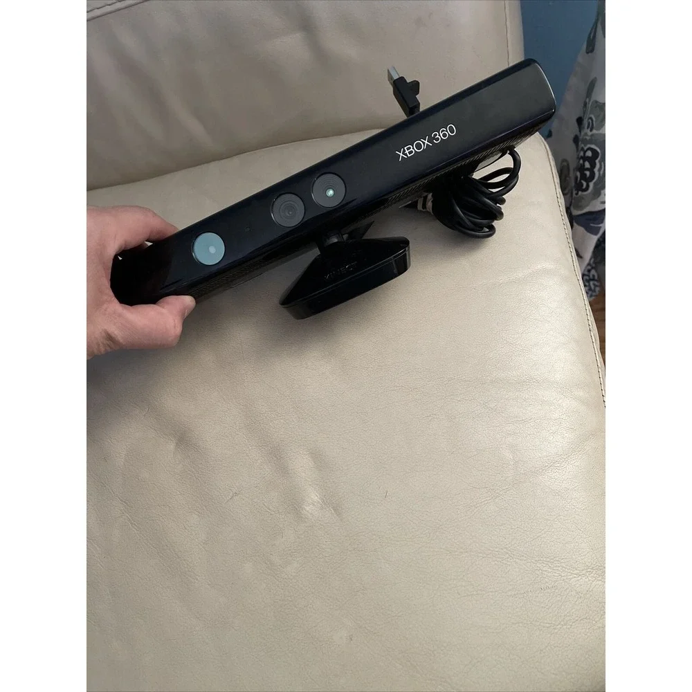 Microsoft Xbox 360 Kinect Sensor Bar Only - Black Works